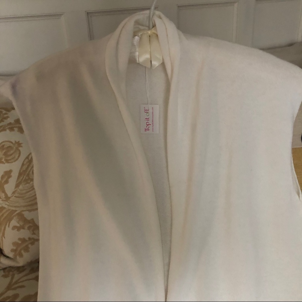 NWT Top It Off Long Vest